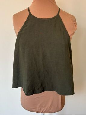 INTERMIX Cropped Linen Blend Green Flutter Top EUC Size Small